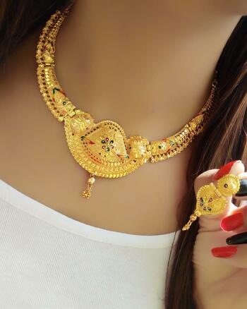 Splendid Imitation Goldi Plated Traditional Jewellery Set KLP231