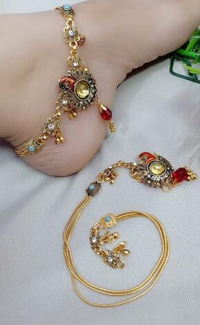 Dazzling Yellow Diamond Golden Imitation Anklet KLP443