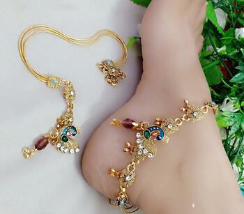 Gorgeous Multi Colored Golden Imitation Anklet KLP447