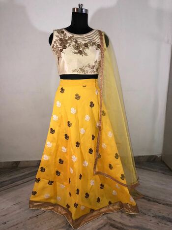 Jazzy Yellow Color Silk Function Wear Embroidered Work Fancy Lehenga Choli