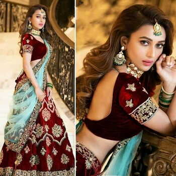 Red Color Wedding Wear Velvet Tapeta Embroidered Work Lehenga Choli