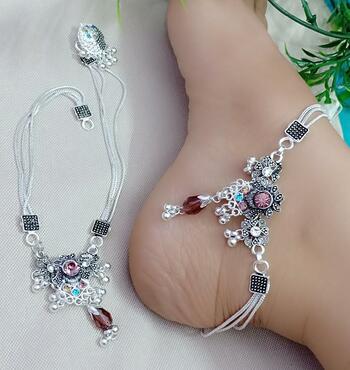 Beautiful Silver Imitation Multi Diamond Anklet KLP452