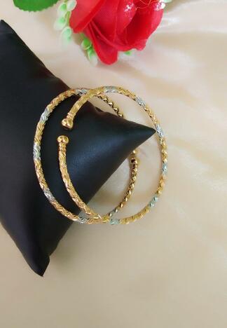 Dazzling Silver Golden Colored Imitation Bangles Set KLP381