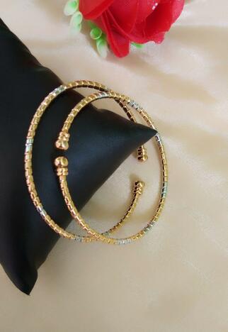 Unique Silver & Golden Colored Imitation Bangles Set KLP386