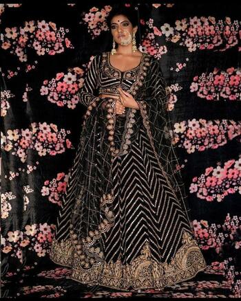 Engaging Black Color Designer Foil Paper Embroidered Work Velvet Design Wedding Wear Lehenga Choli